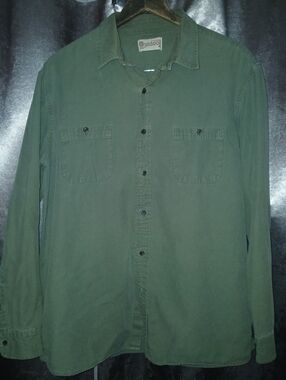 Roundtree And York Outdoor Green Long Sleeve Button Down Shirt